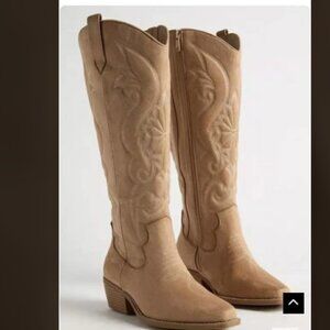 Torrid‎ 11WW  Western Knee Boots, Cowgirl Faux Suede